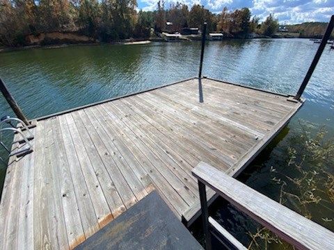 Dock