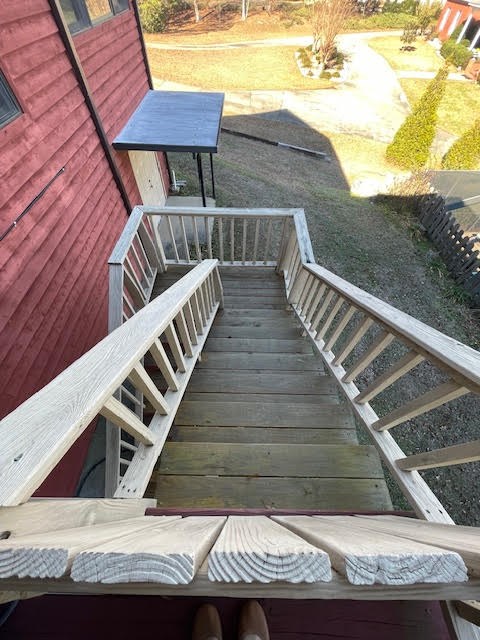 Stairway to lower patio from deck